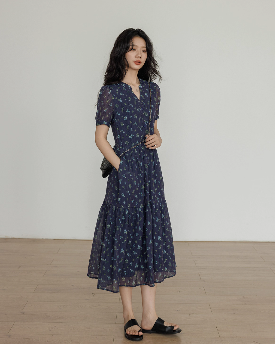 Key Neck Floral Dress VAS0121