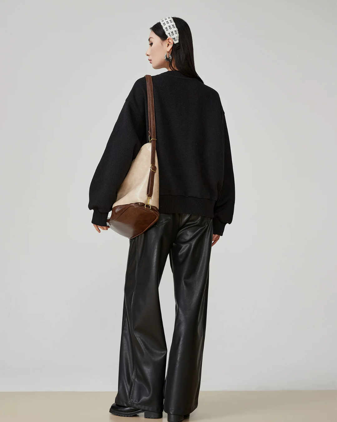 Crew Neck Embroidered Top FER0154