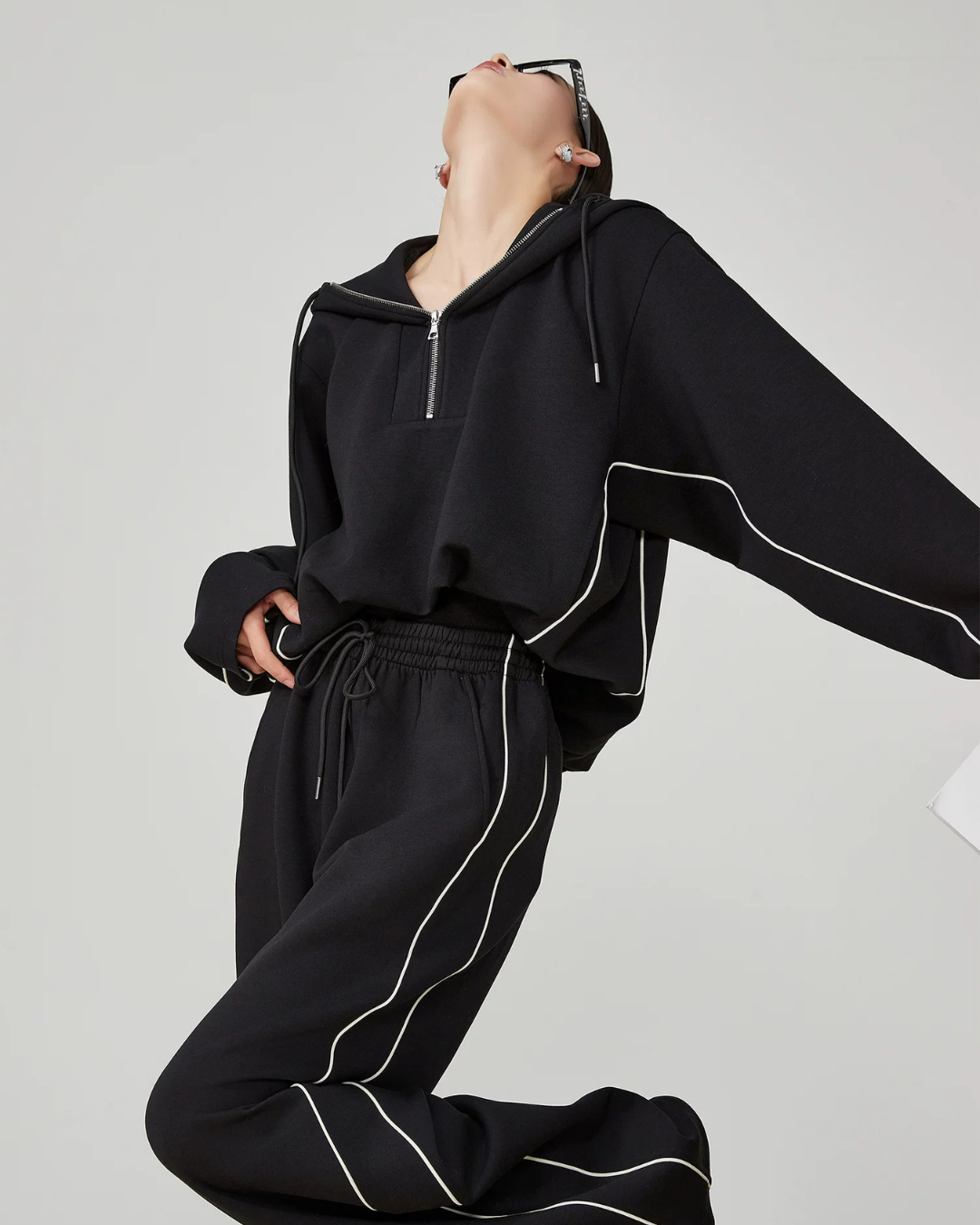 Half-Zip Sailor Collar Top / Wide Pants FER0374