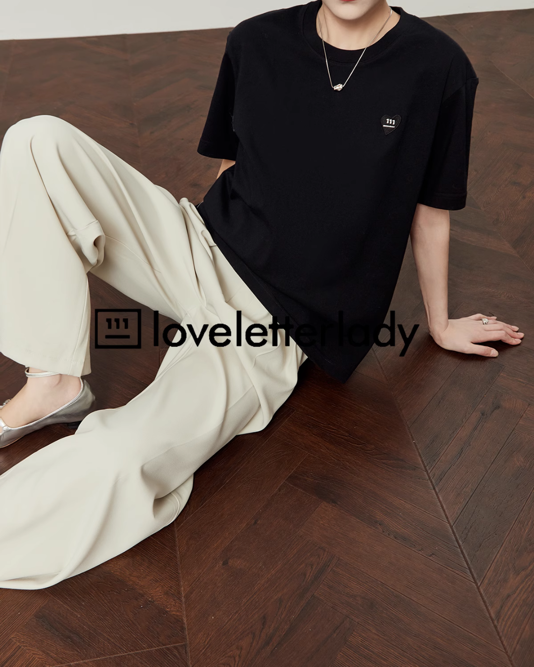 Heart One Point Logo T-Shirt LLA0453