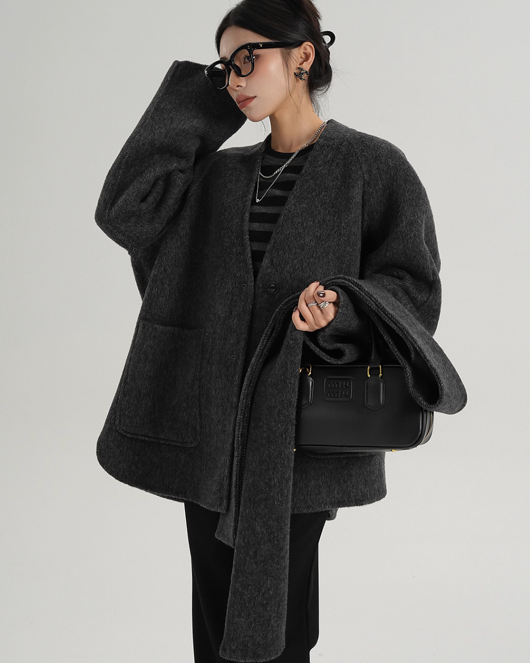 Colorless Wool Middle Coat / Scarf SRS0321