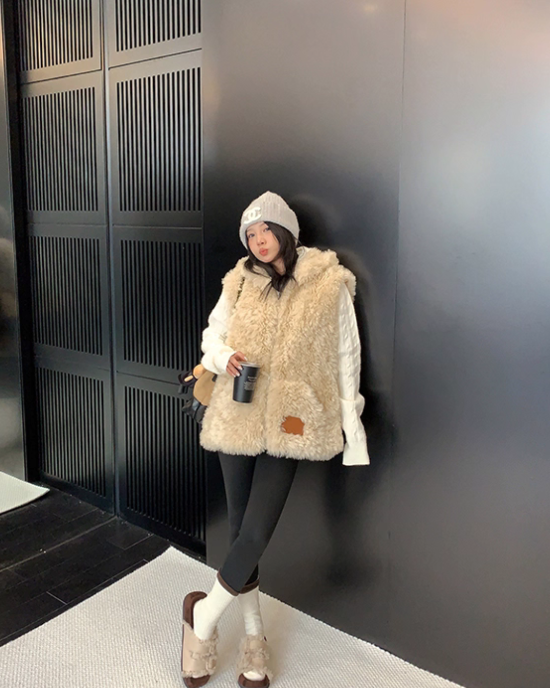 Fluffy Fur Vest YLS1008