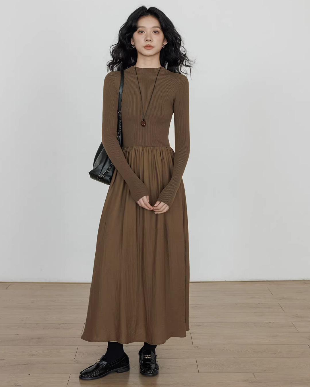 Mock Neck Top Docking Flare Skirt VAS0183