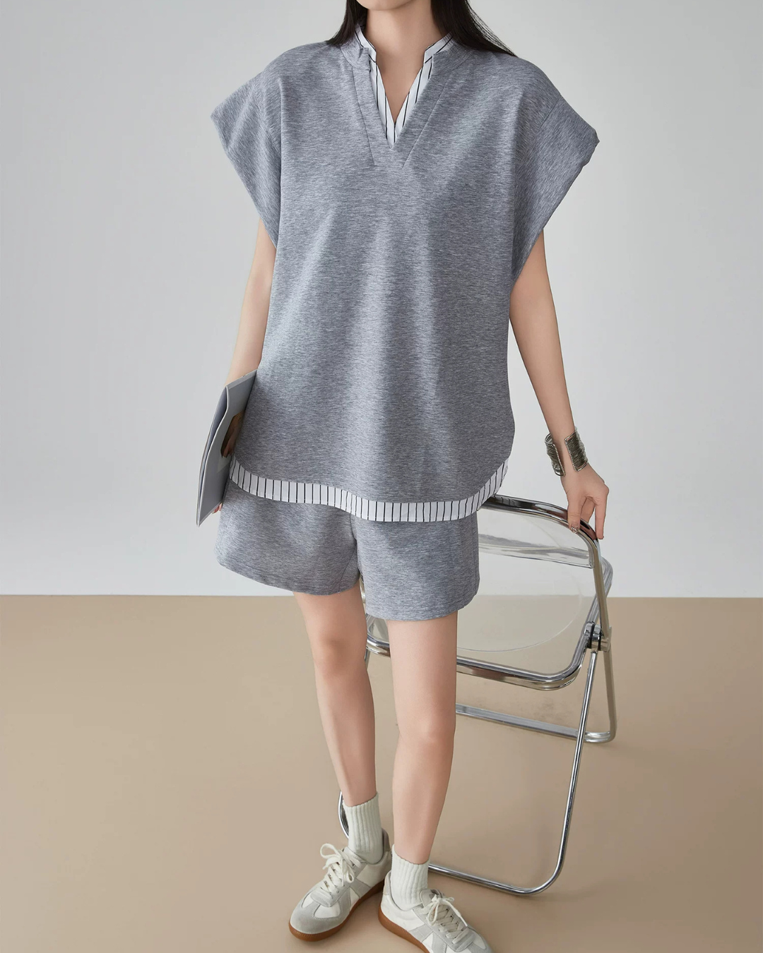 Layered-Style Key Neck Top / Shorts FER0126