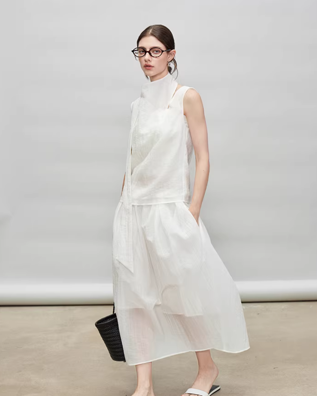 French Ribbon Sleeveless Top / Irregular Tulip Hem Skirt TEO0010