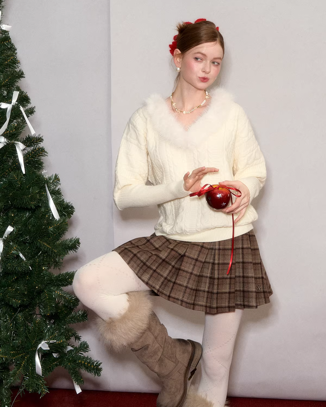 Fur Collar Cable Knit Top ASG0077