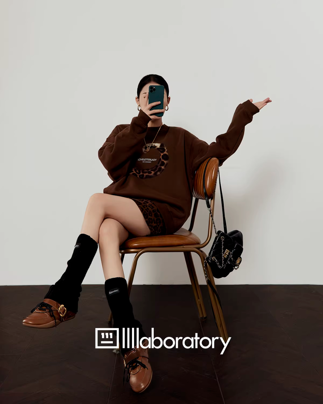 Tail Motif Sweatshirt / Leopard Print Mini Skirt LLA0621