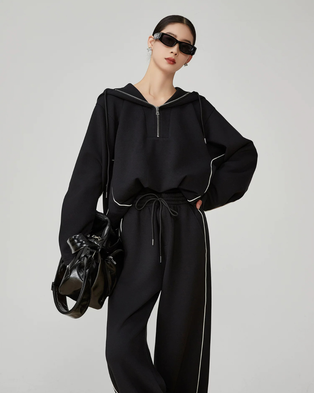 Half-Zip Sailor Collar Top / Wide Pants FER0374