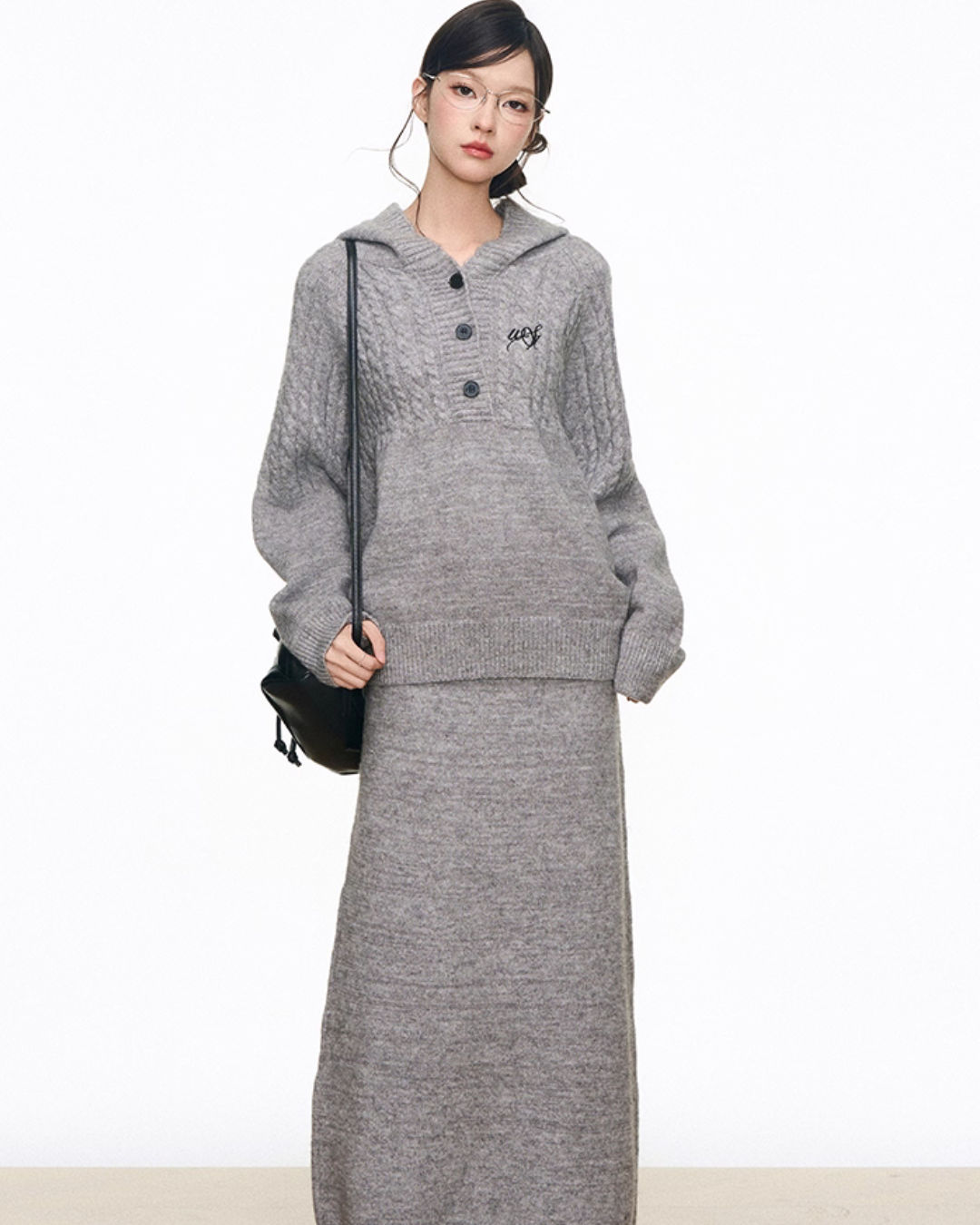 Tailored Jacket / Half-Button Long Sleeve Top / Knit Skirt WEO0062