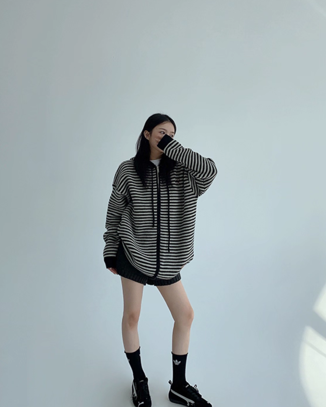 Thin Striped Knit Hoodie YLS1001