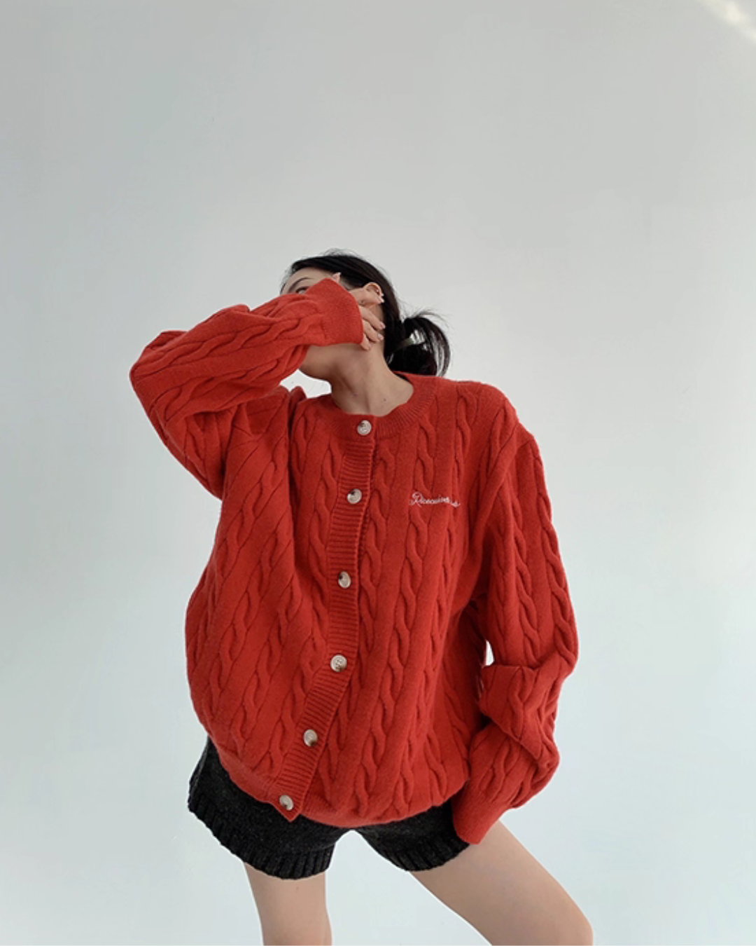 Round Neck Cable Knit Cardigan YLS0978