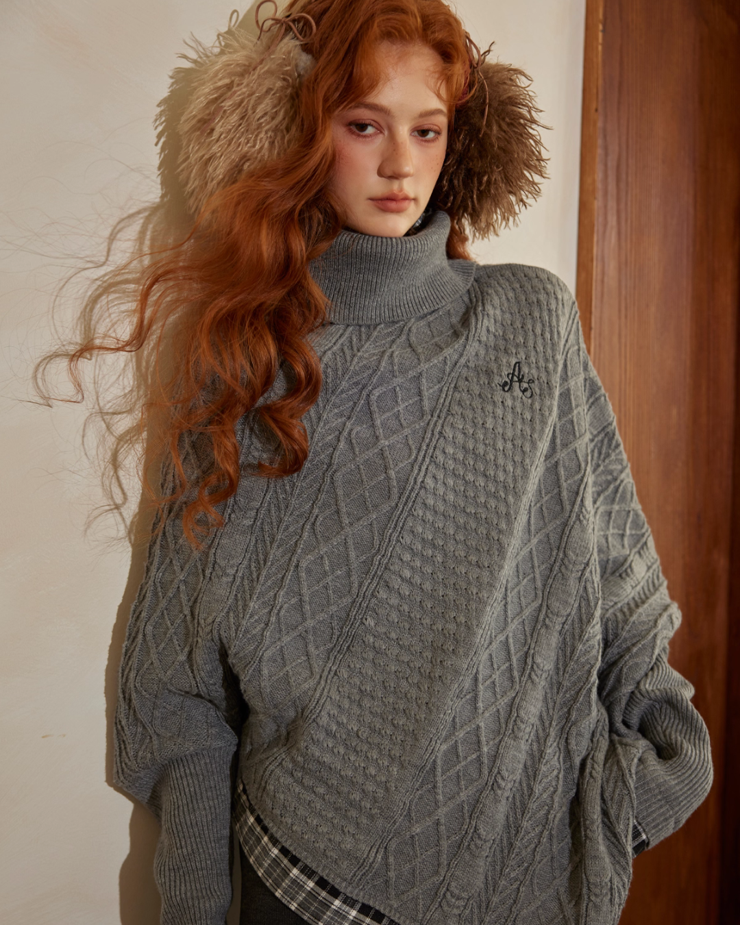 Cable Knit Poncho ASG0055