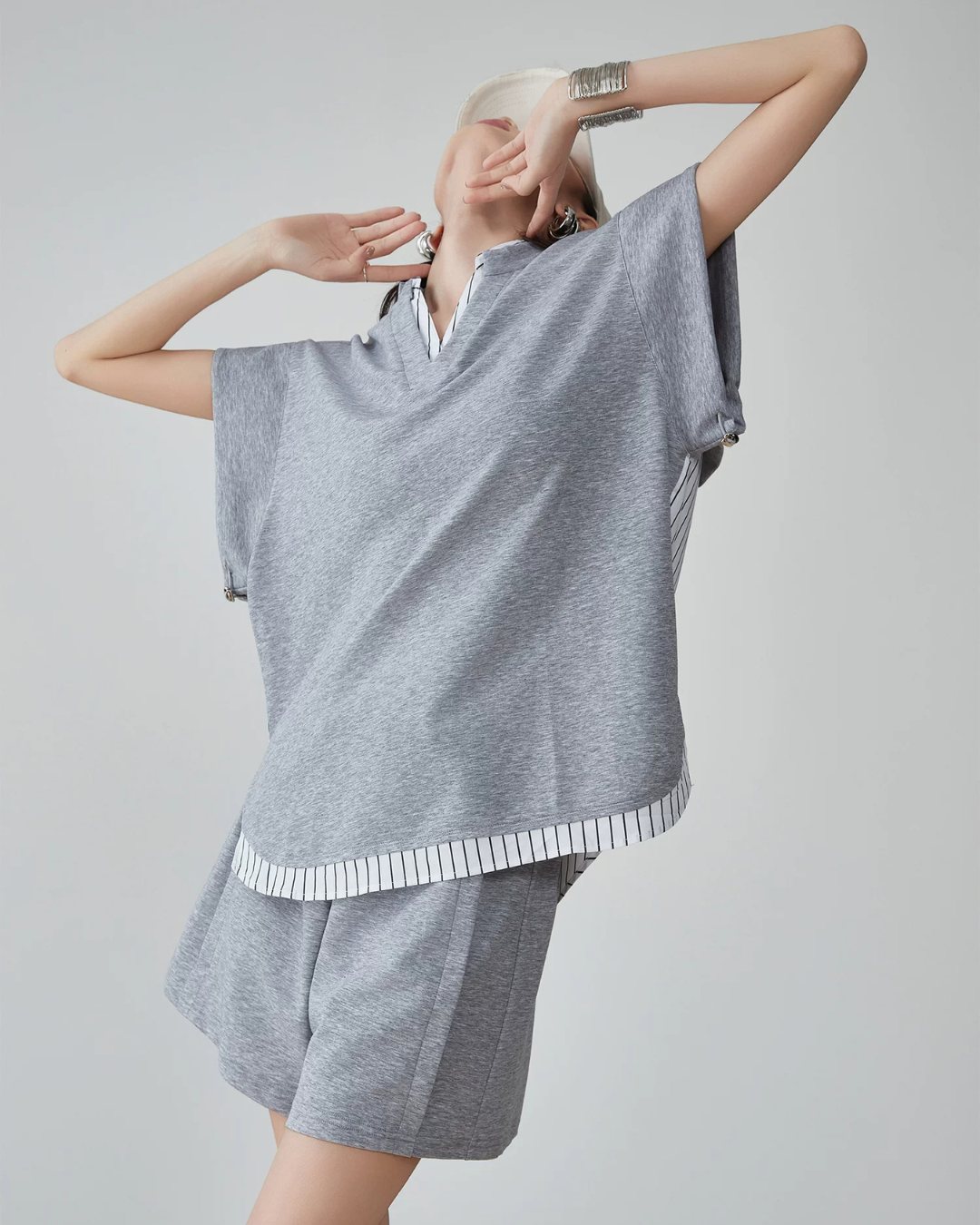 Layered-Style Key Neck Top / Shorts FER0126