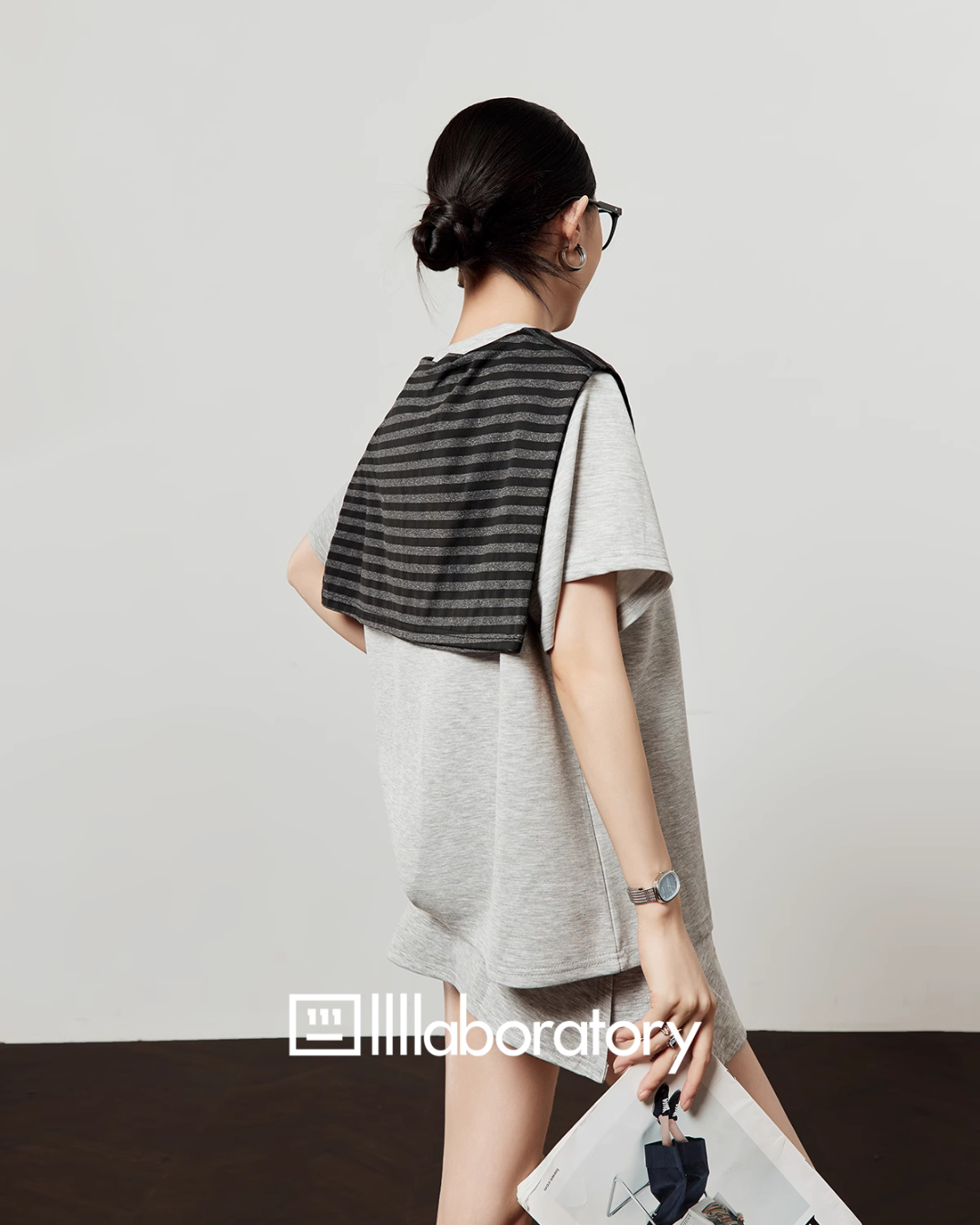 Light Gray Short Sleeve Top / Mini Skirt LLA0450