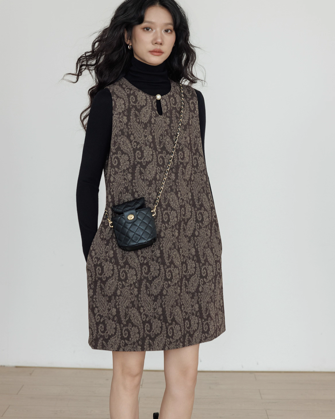 Round Neck Paisley Vest Dress VAS0165