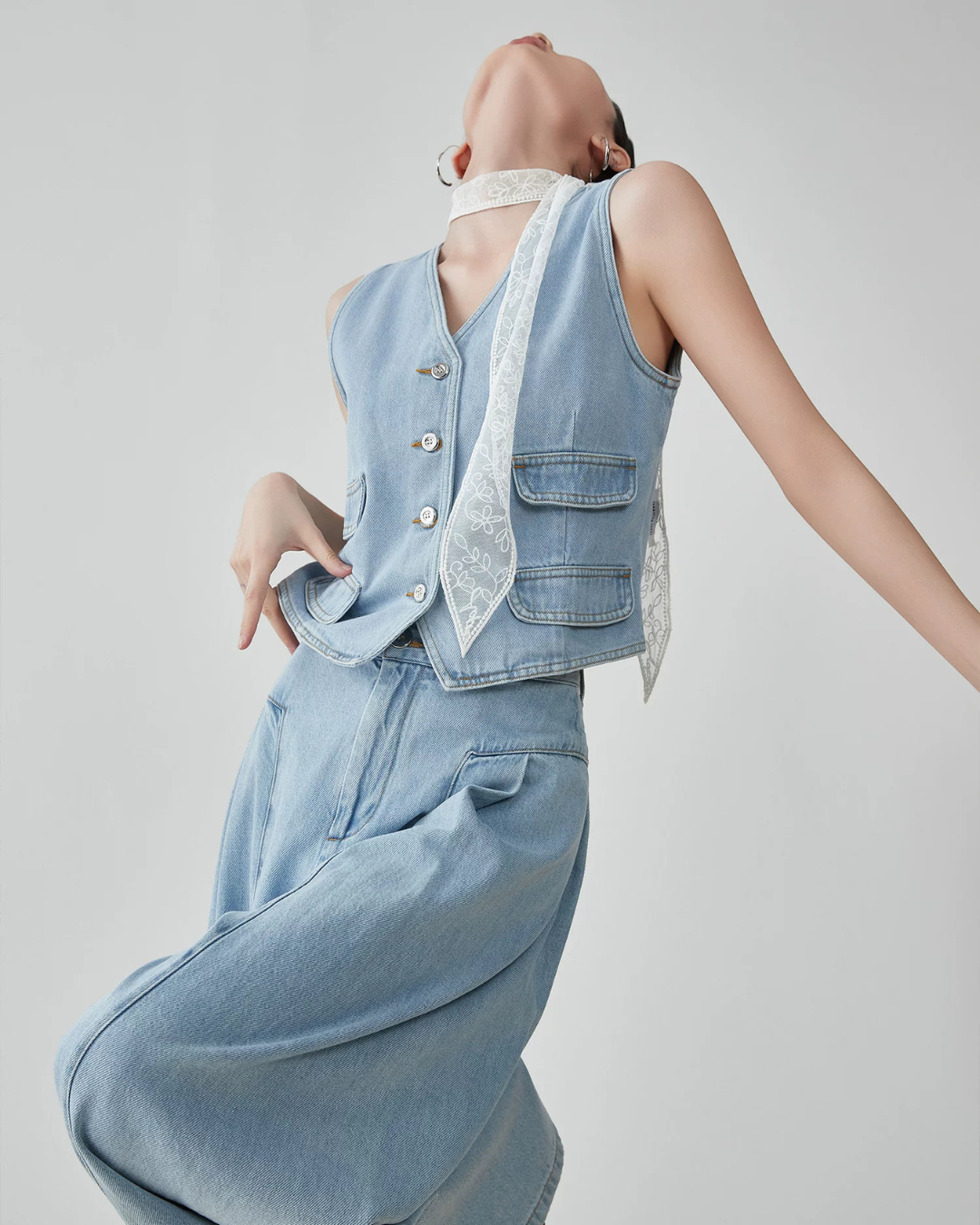 Denim V-neck Vest / Denim Wide Relaxed Pants FER0269