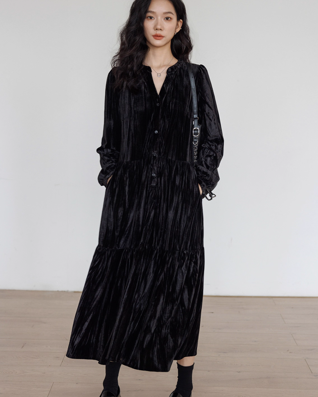 V-Neck Velvet Long Dress VAS0144
