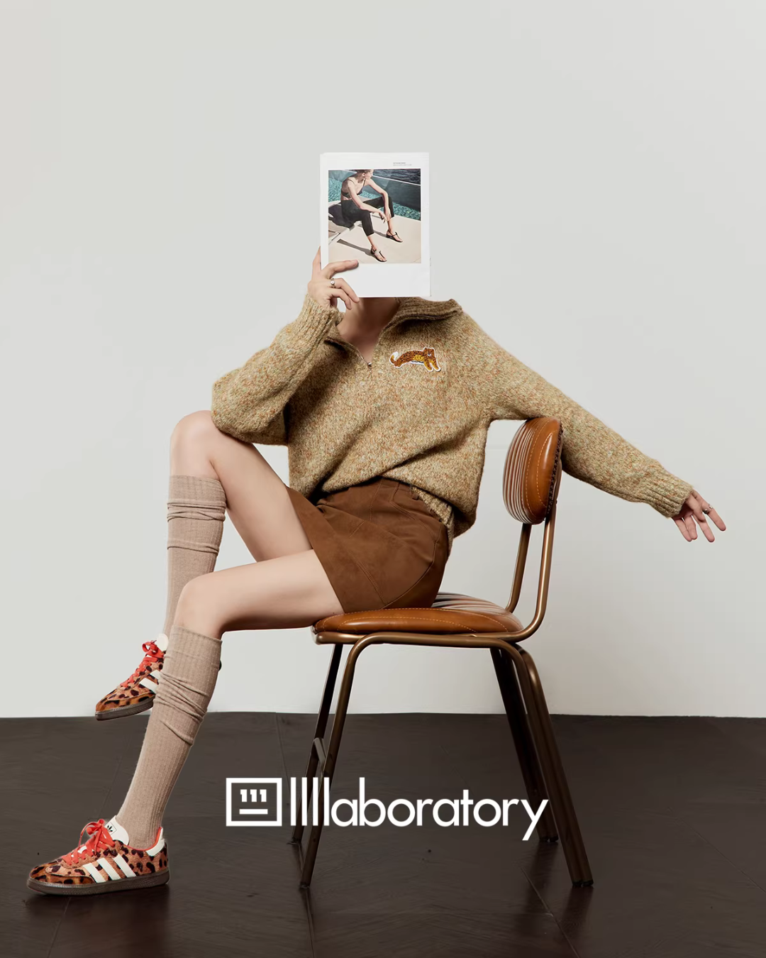 Half-Zip Casual Knit / A-Line Mini Skirt LLA0589