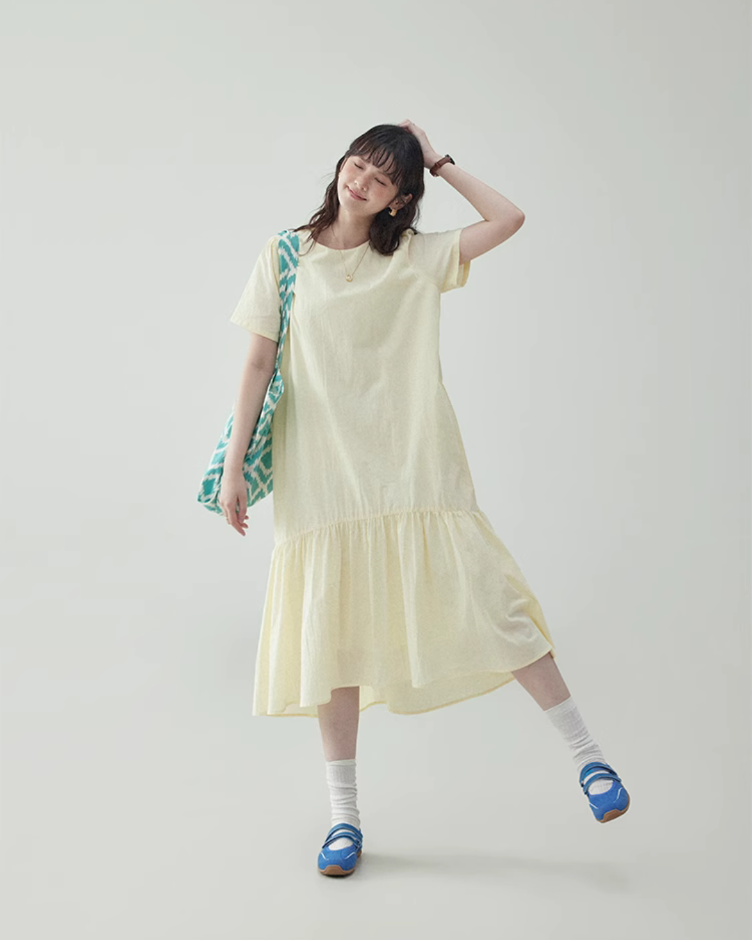 Round Neck Flare Long Dress AMU0030