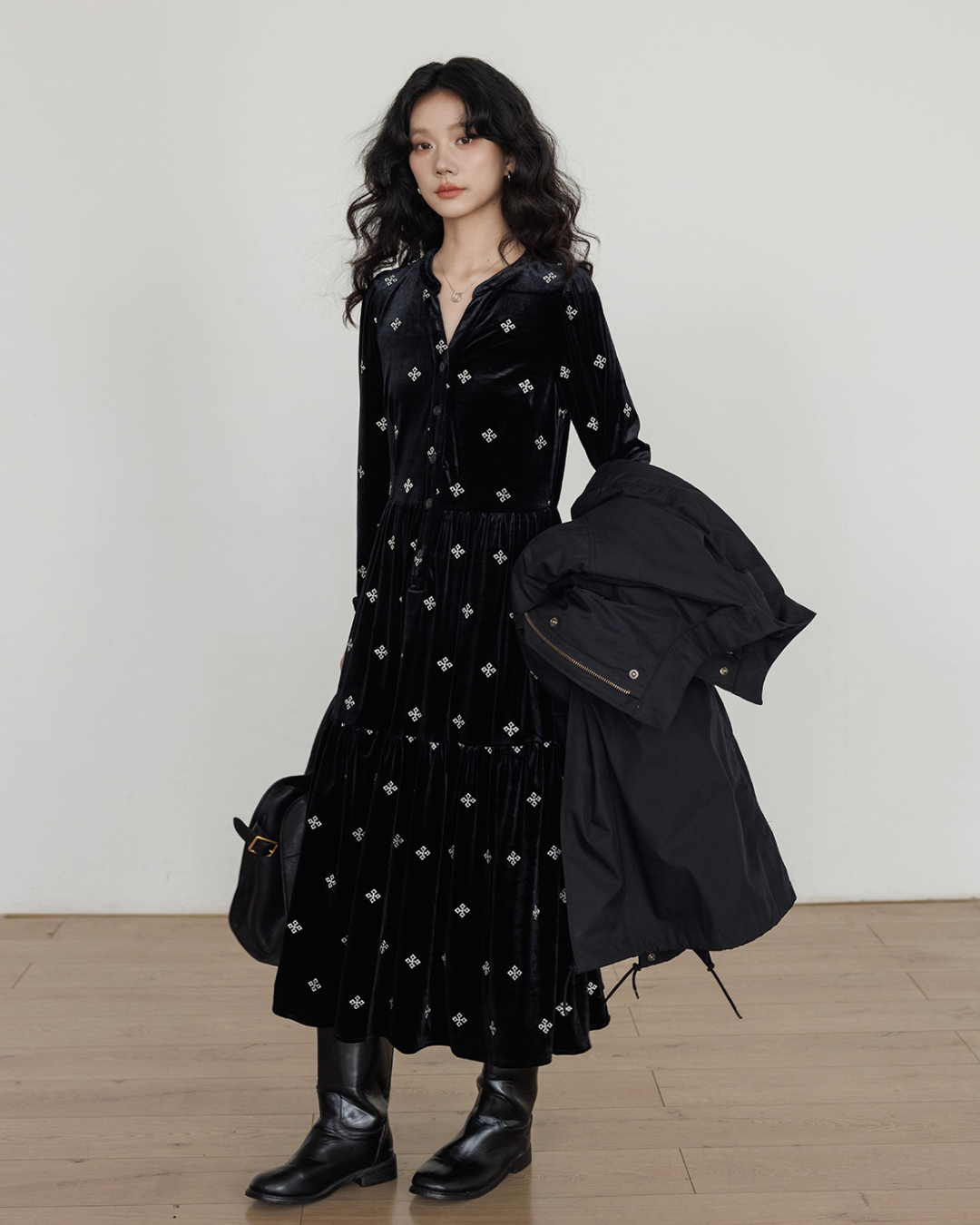 V-Neck Velvet Long Dress VAS0177