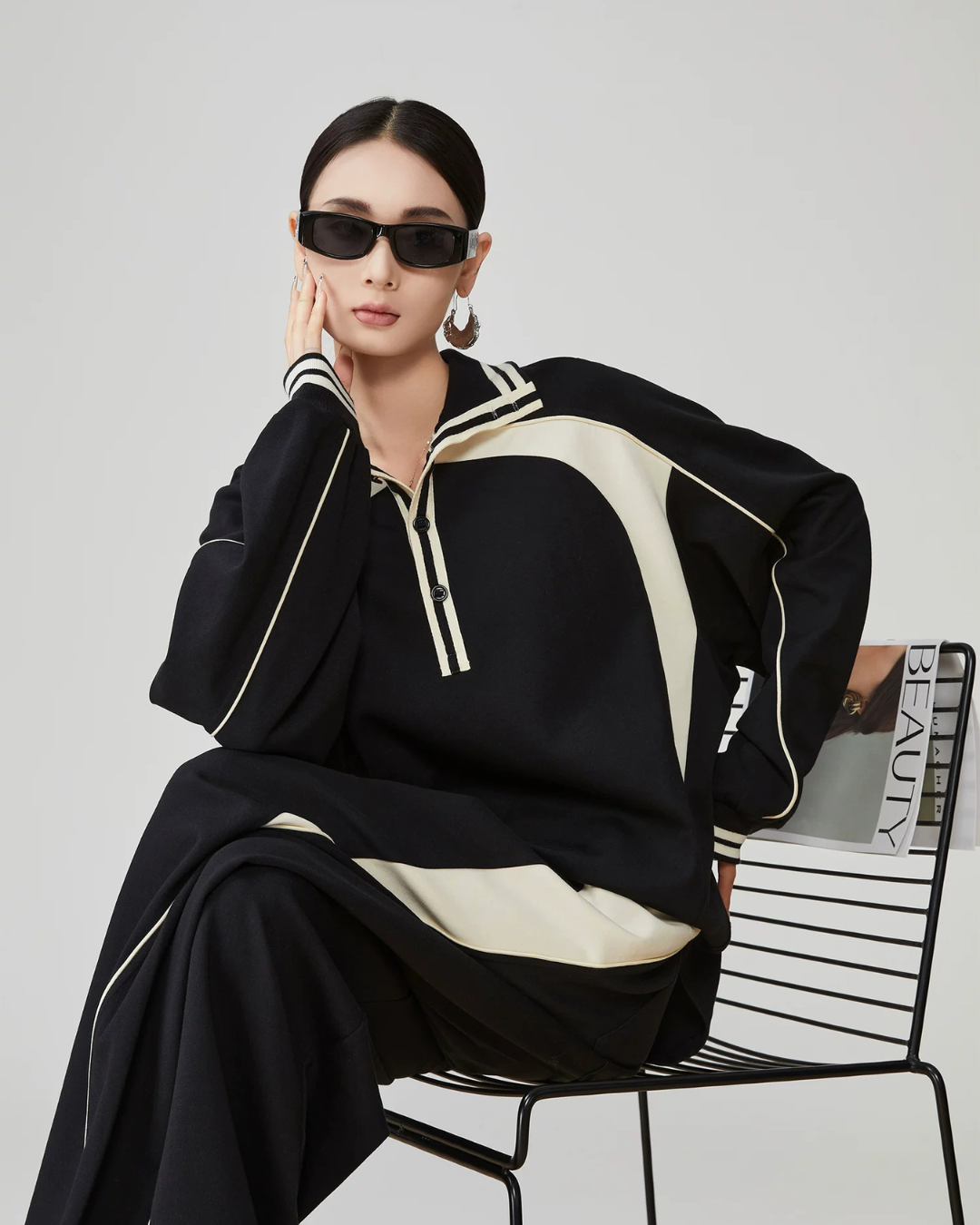 Color-Contrast Collared Long-Sleeve / Casual Wide Pants  FER0378