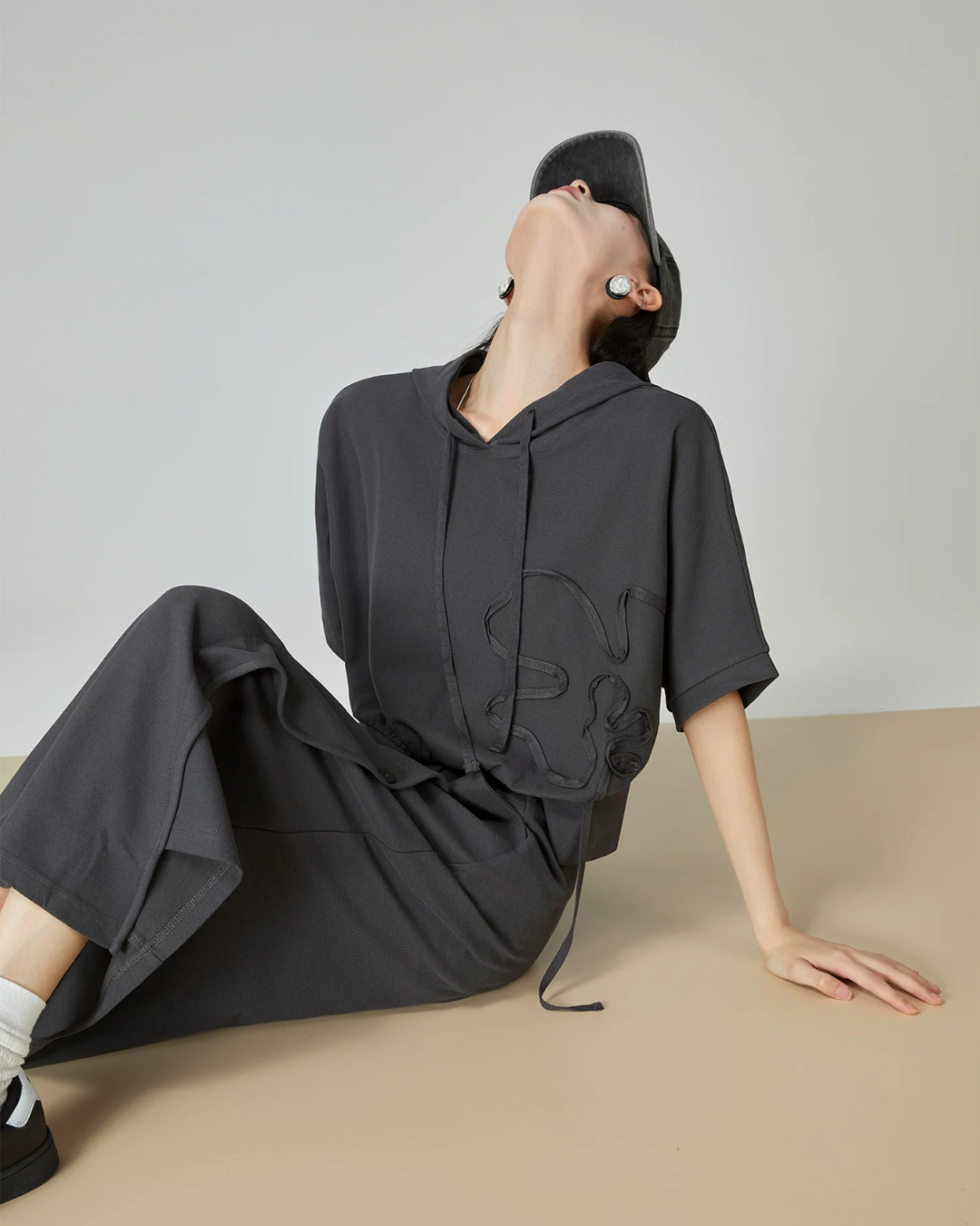 Short-Sleeve Sweatshirt Hoodie / Wrap Skirt FER0278