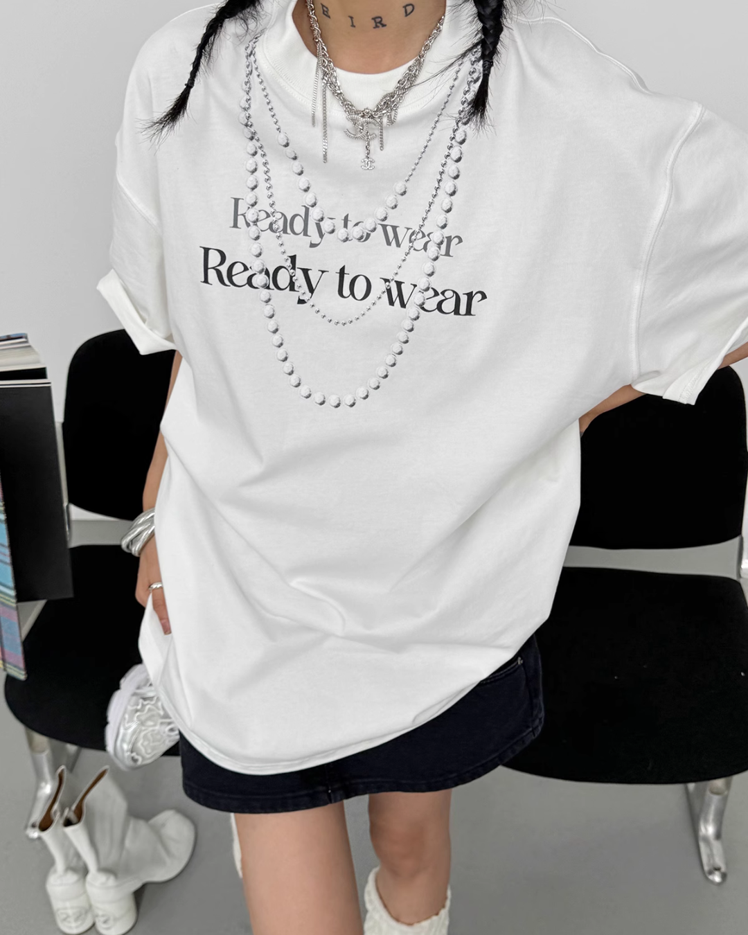 Pearl Necklace Print T-Shirt ACS0126