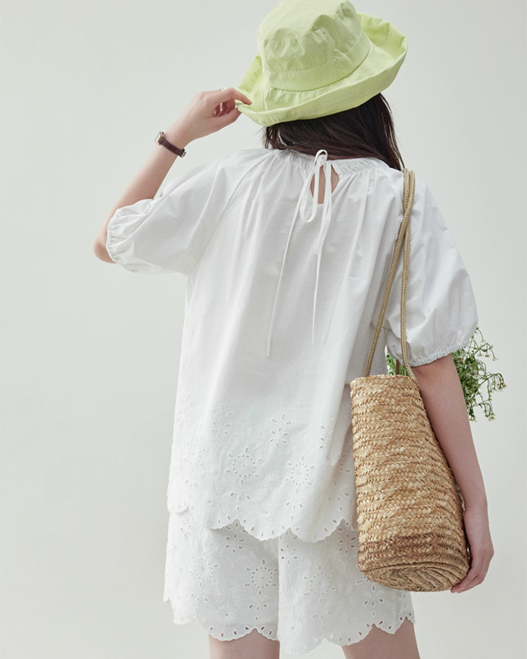 Scalloped Embroidery Lace Blouse / Shorts AMU0028