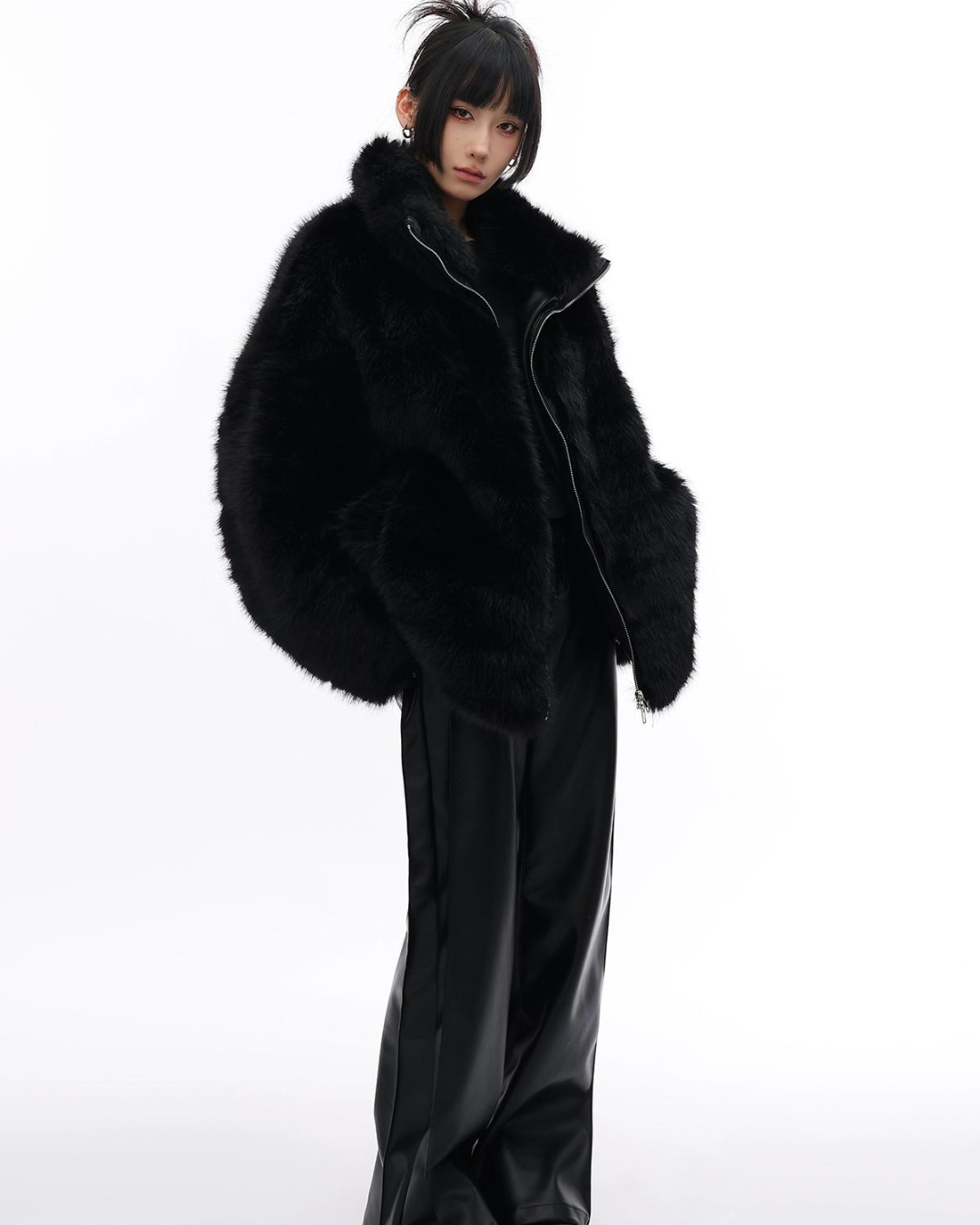 Volume No Color Faux Fur Coat ACS0019 – AuroraBoutique