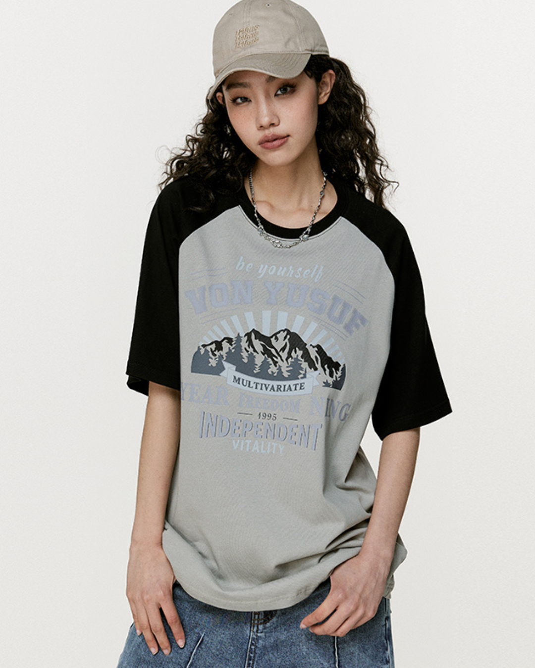 Retro Ragglan Sleeve T-Shirt VNY0010