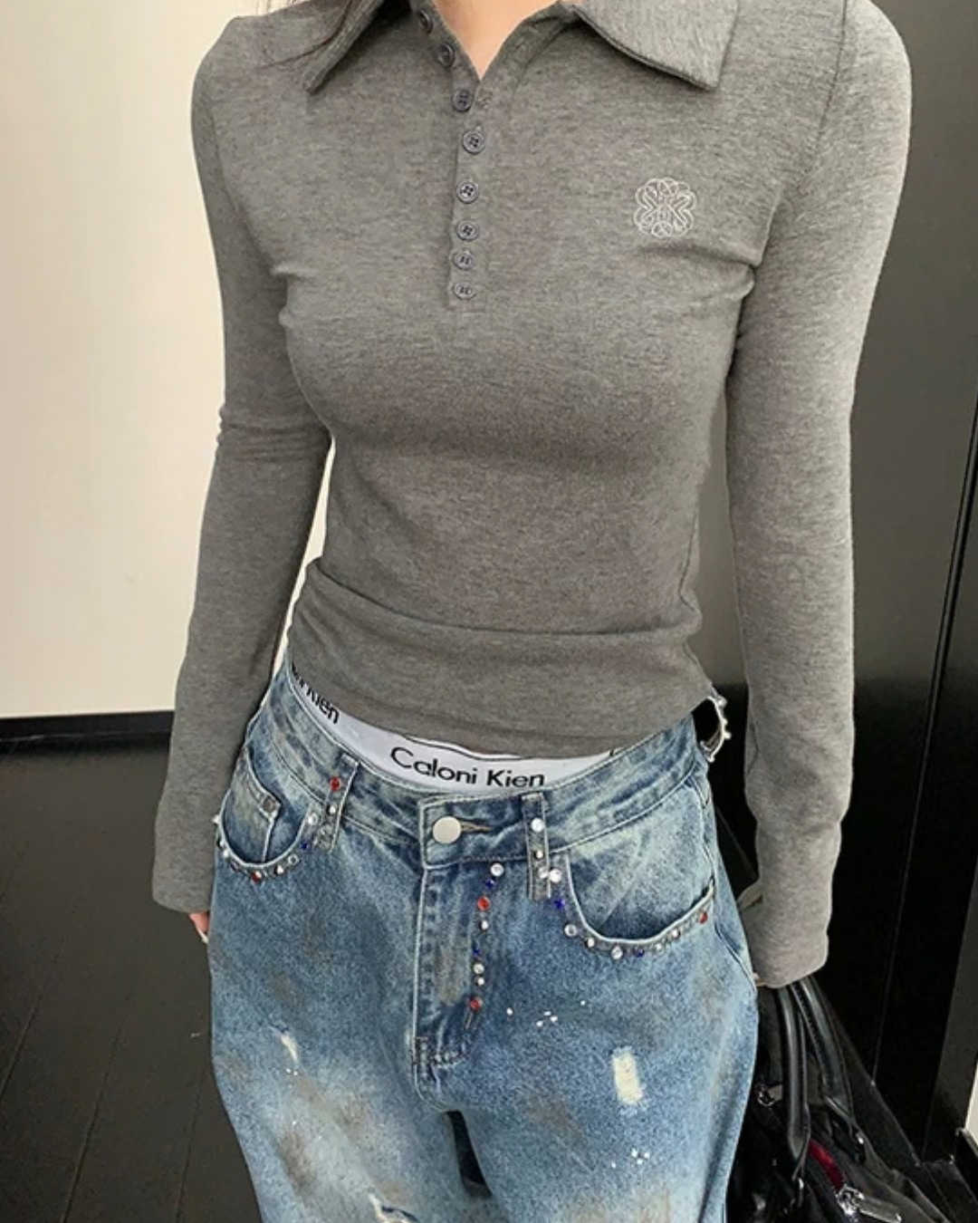 Half-Button Slim Top YLS1052