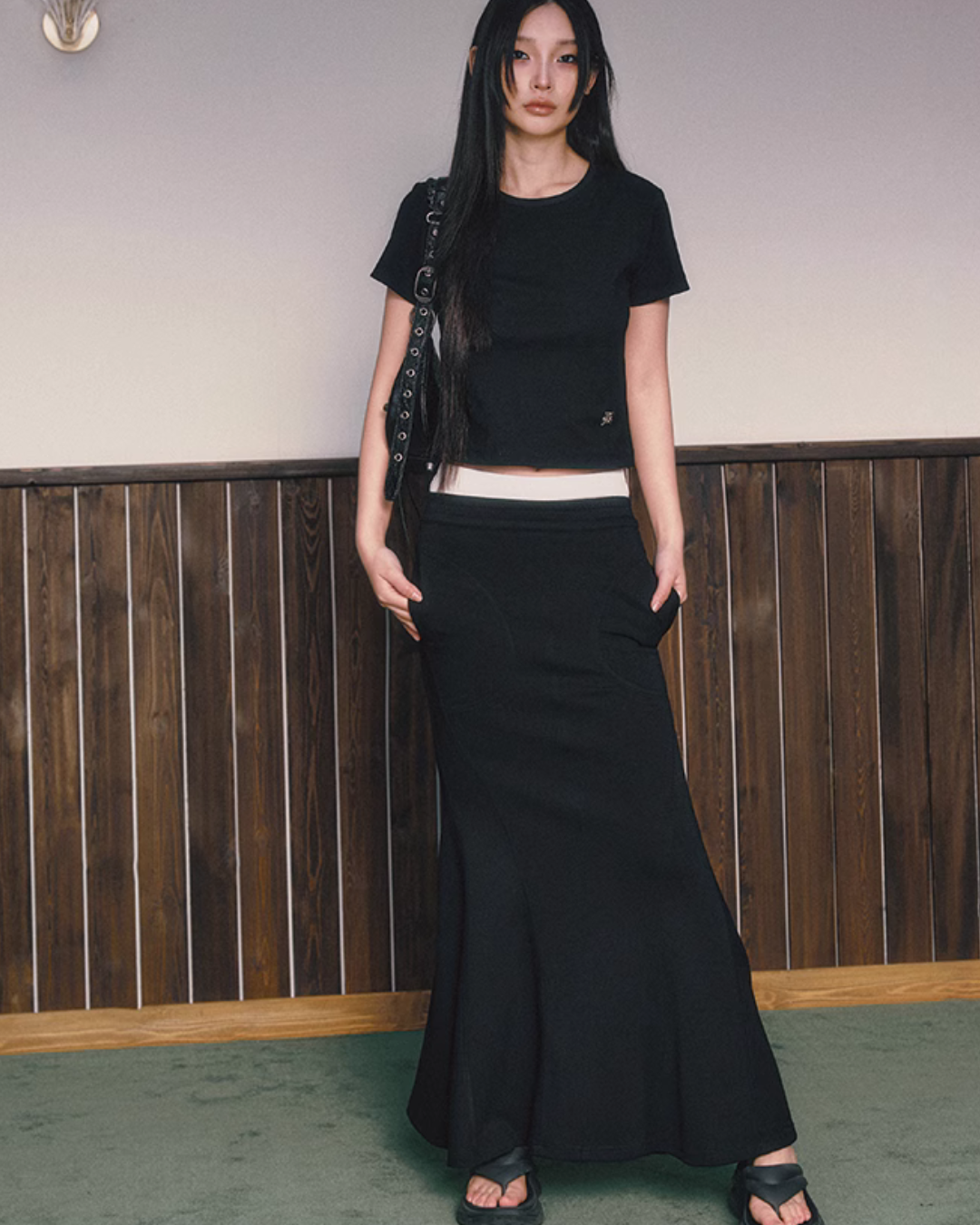 Shearled Cropped Hoodie / Mermaid Long Skirt IMC0037