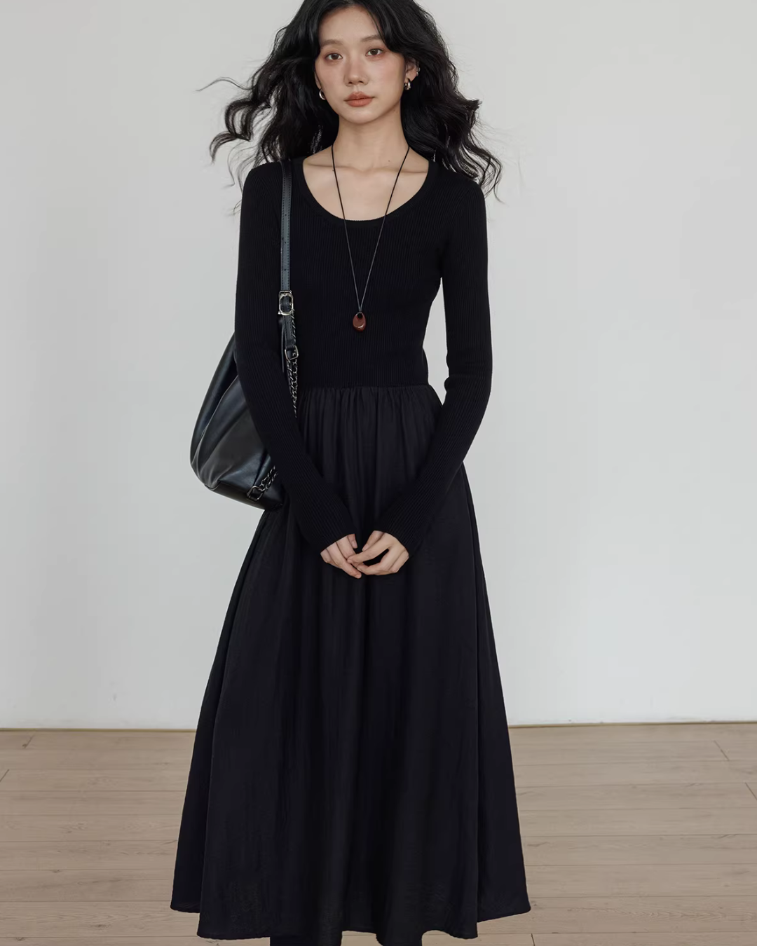 Crew Neck Flare Dress VAS0180