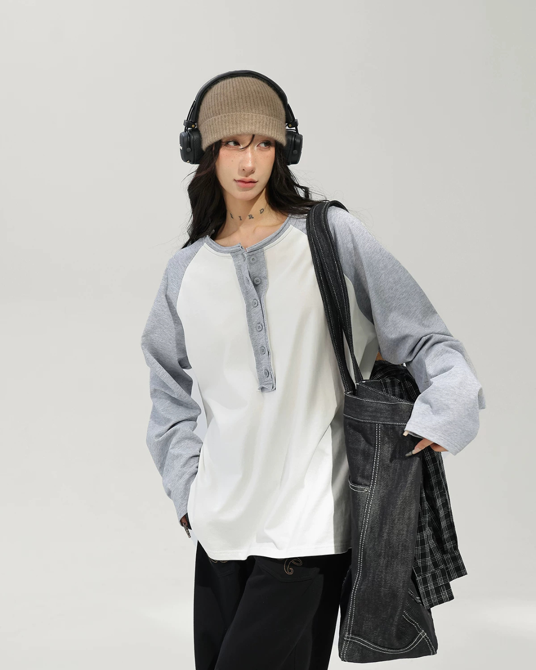 Henley Neck Raglan Sleeve Long-Sleeve T-Shirt ACS0382