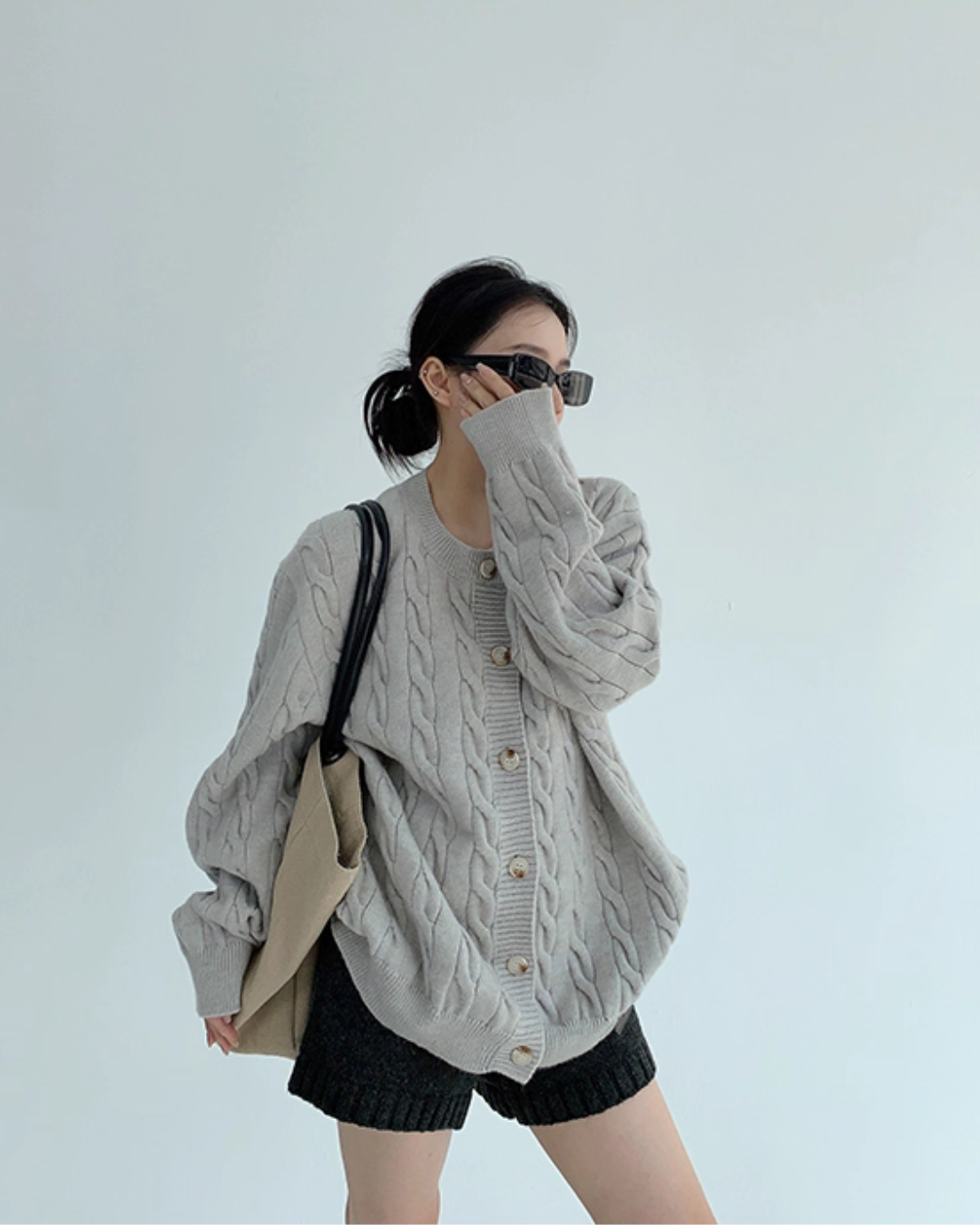 Round Neck Cable Knit Cardigan YLS0978