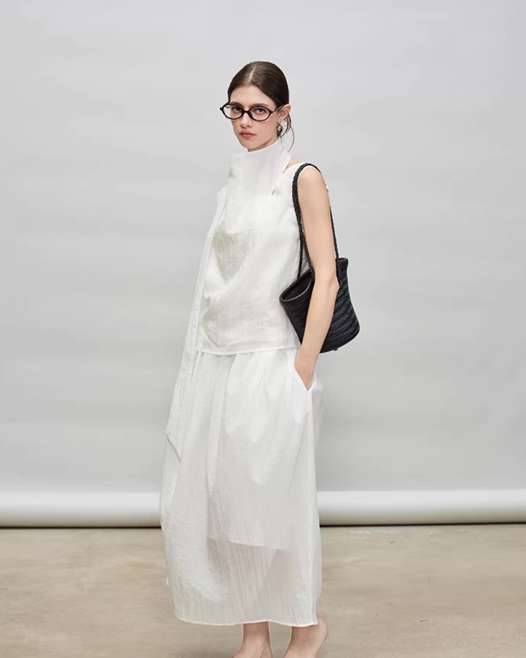 French Ribbon Sleeveless Top / Irregular Tulip Hem Skirt TEO0010