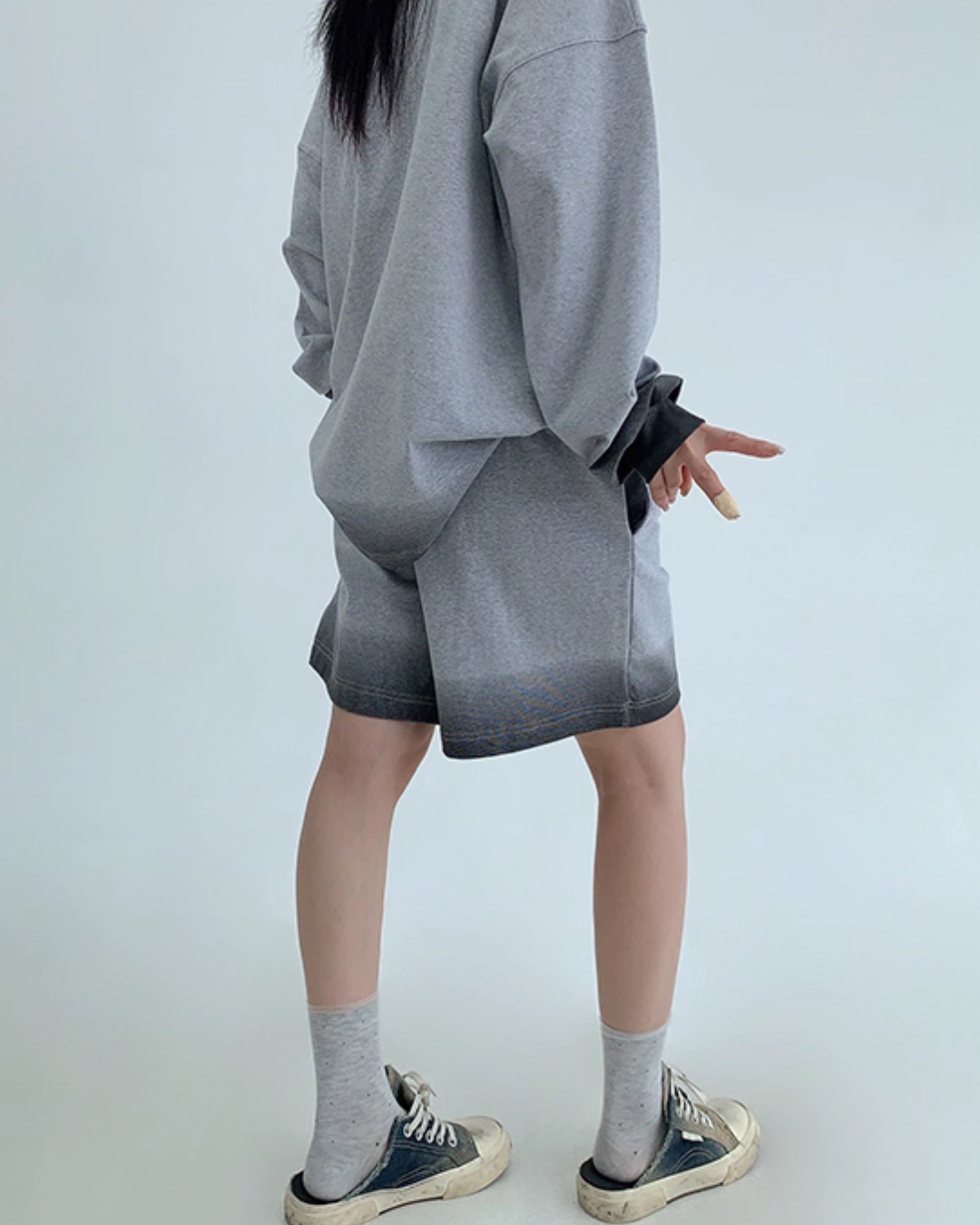 Gradient Loose Long Sleeve Top / Half Pants YLS0885