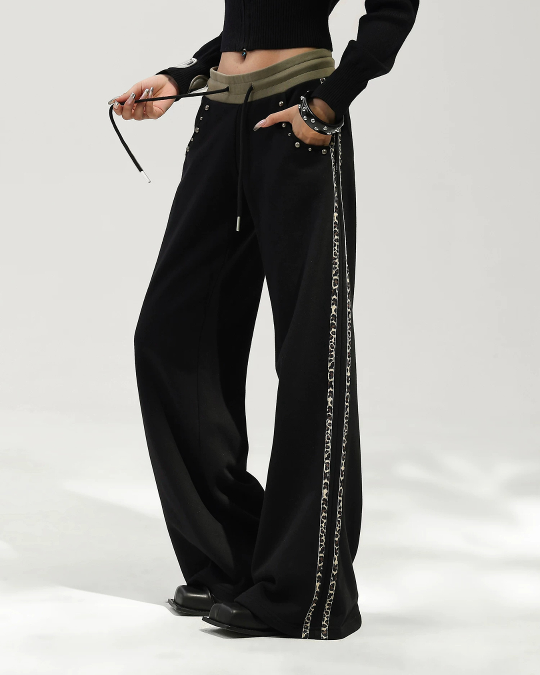 Stud Leopard Sweat Pants ACS0369