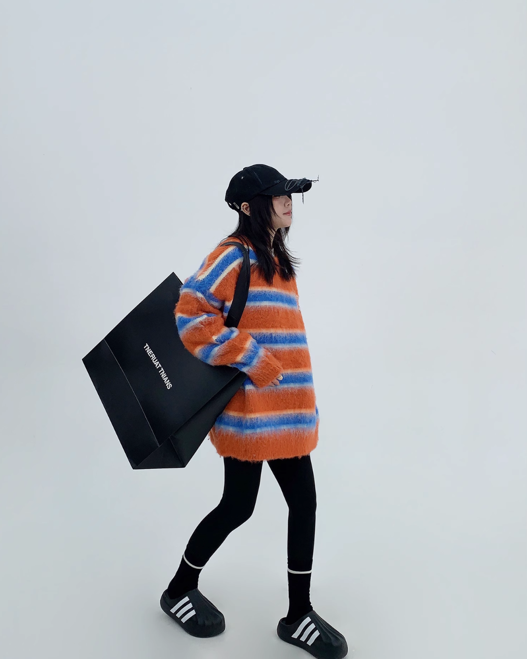 Border Shaggy Knit Tops YLS0713