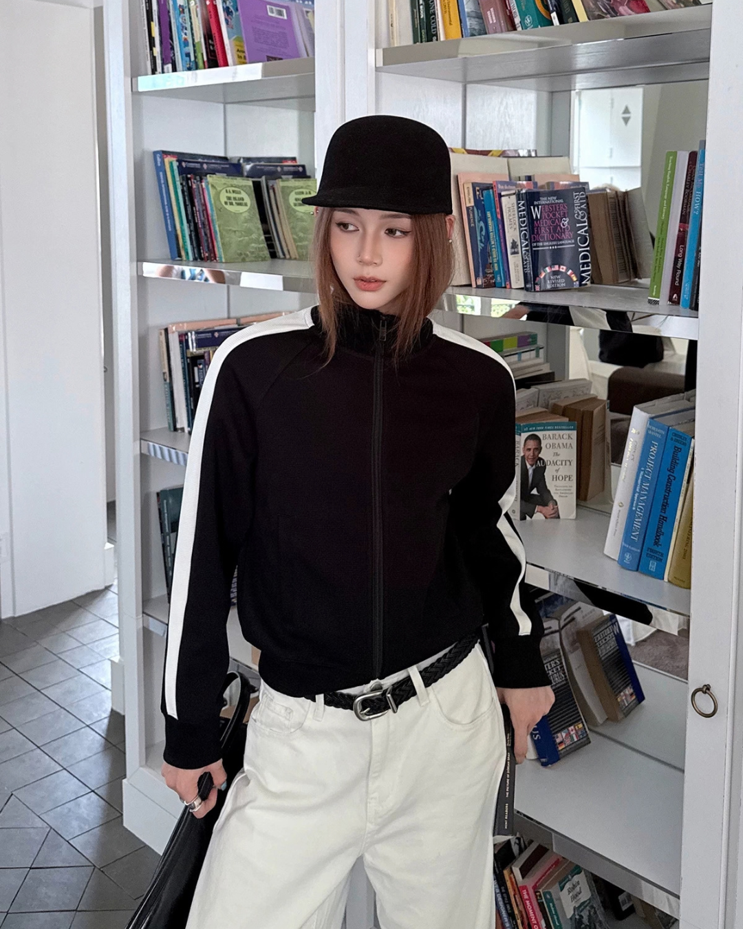 Contrast Sideline Zip Track Jacket WWP0016