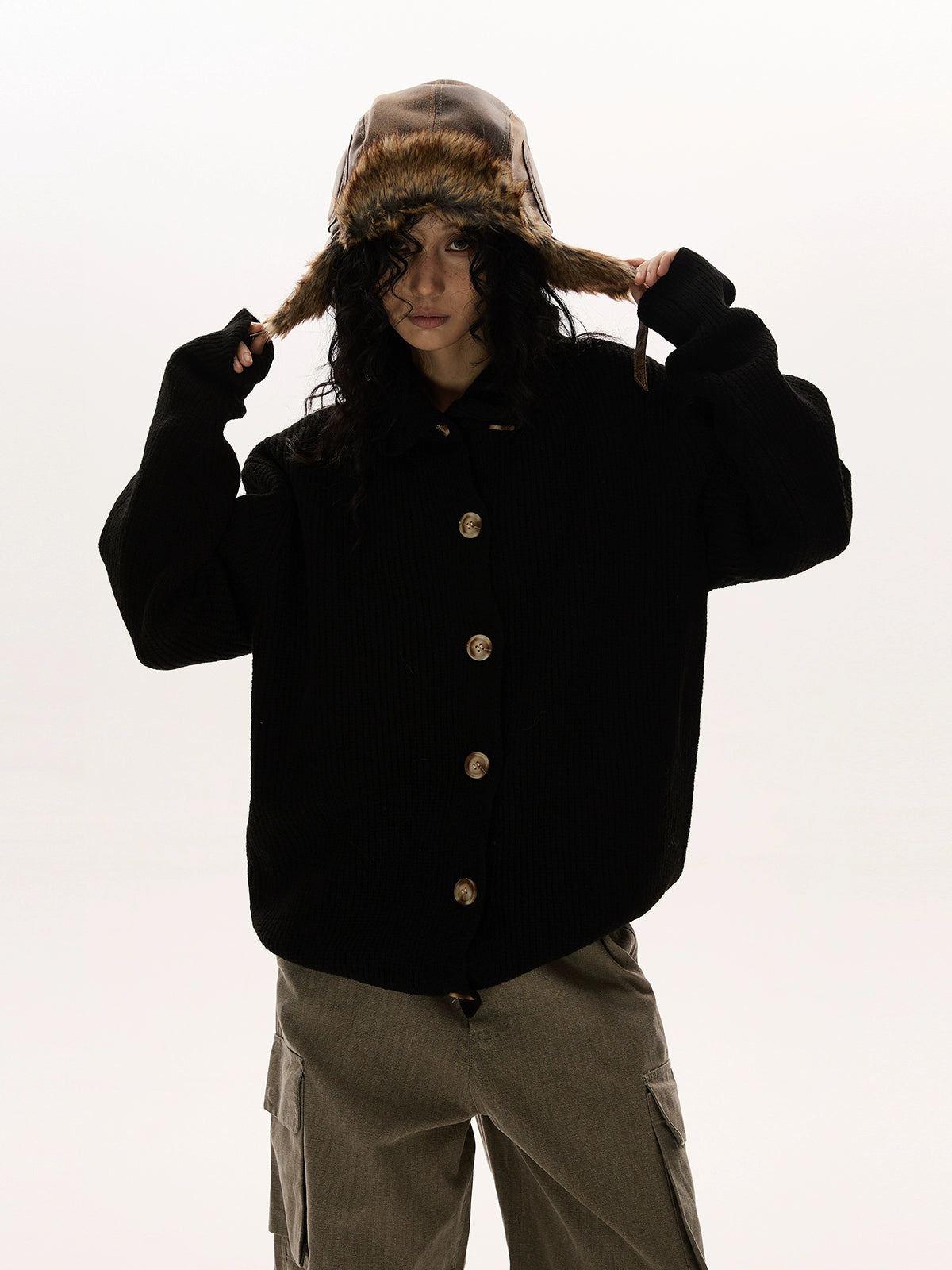 Stand Collar Knit Cardigan VAT0009