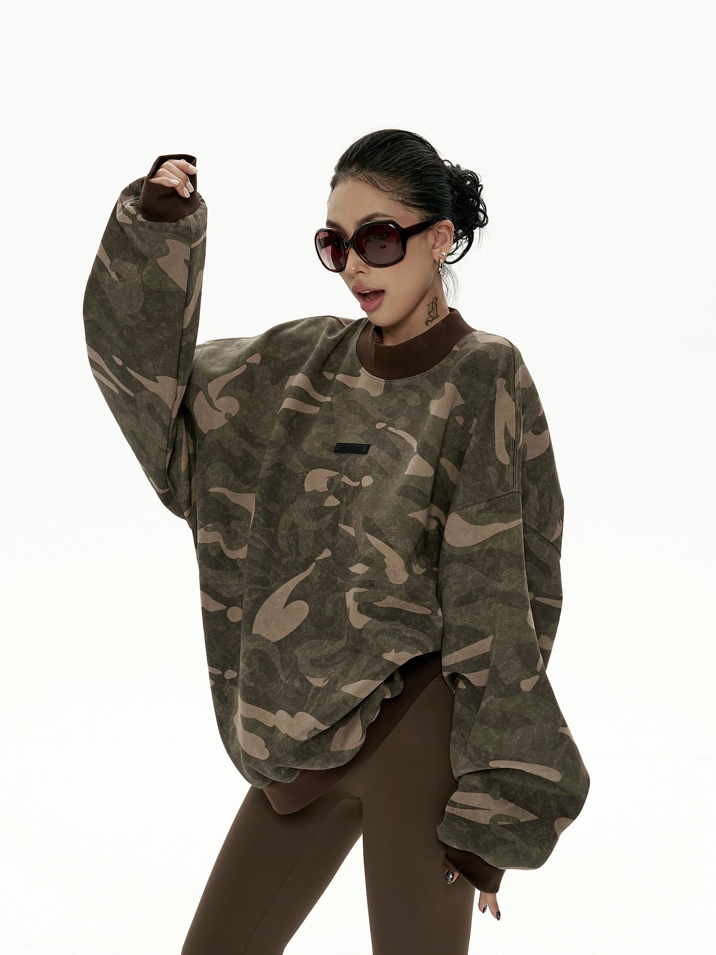 Camouflage Loose Crew Neck Top ZRS0100