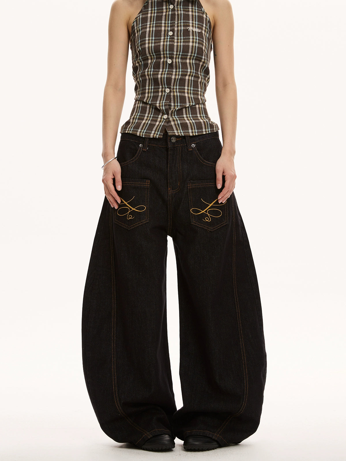 Retro Embroidered Curve Denim Pants VAT0003