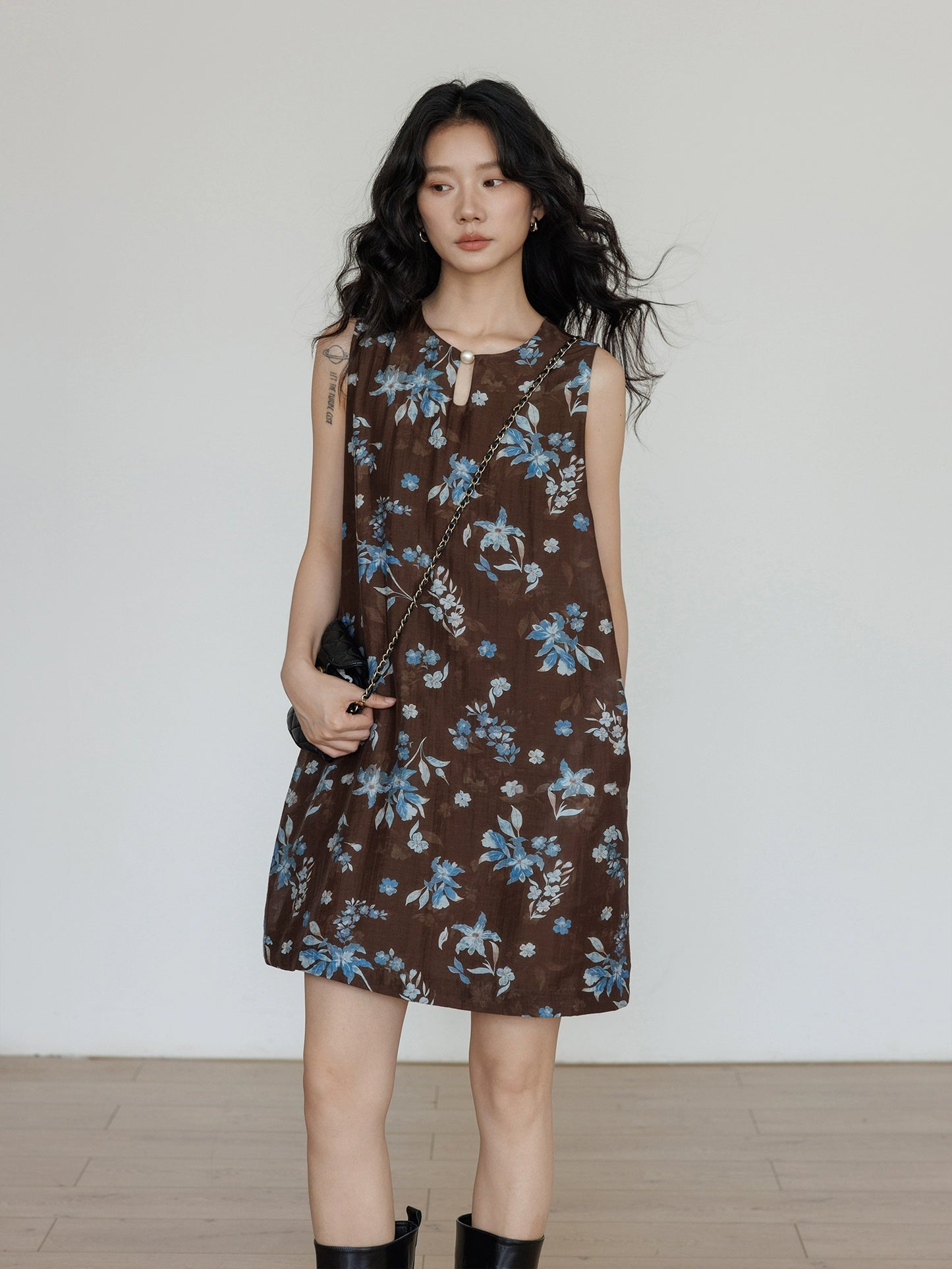 Retro Flower Design Sleeveless Dress VAS0102