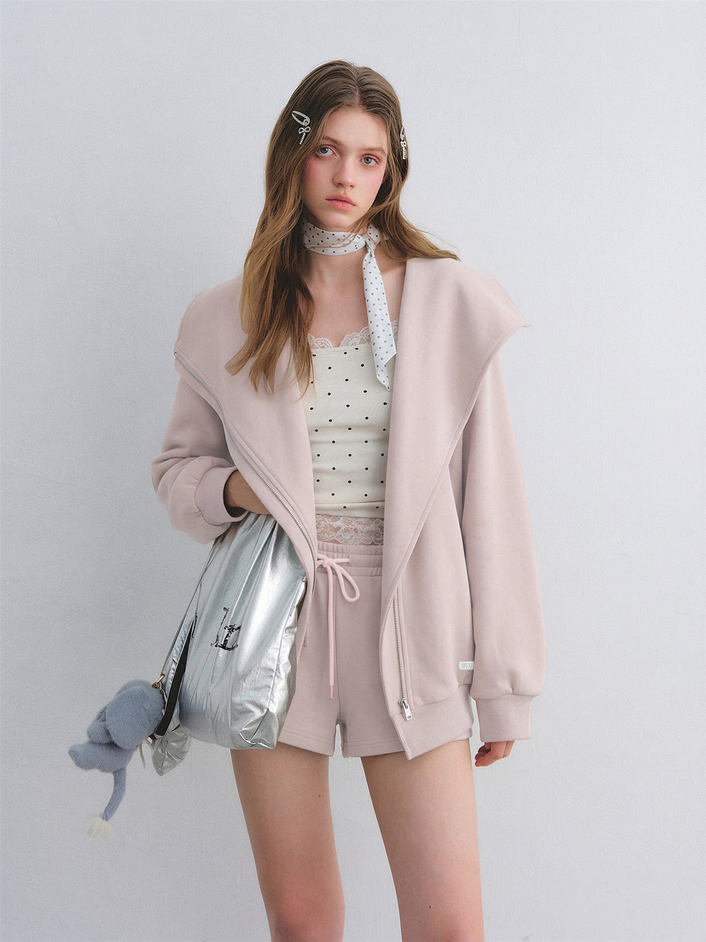 Oversized Collar Zip-Up Hoodie / Flare Sweatpants  ASG0083