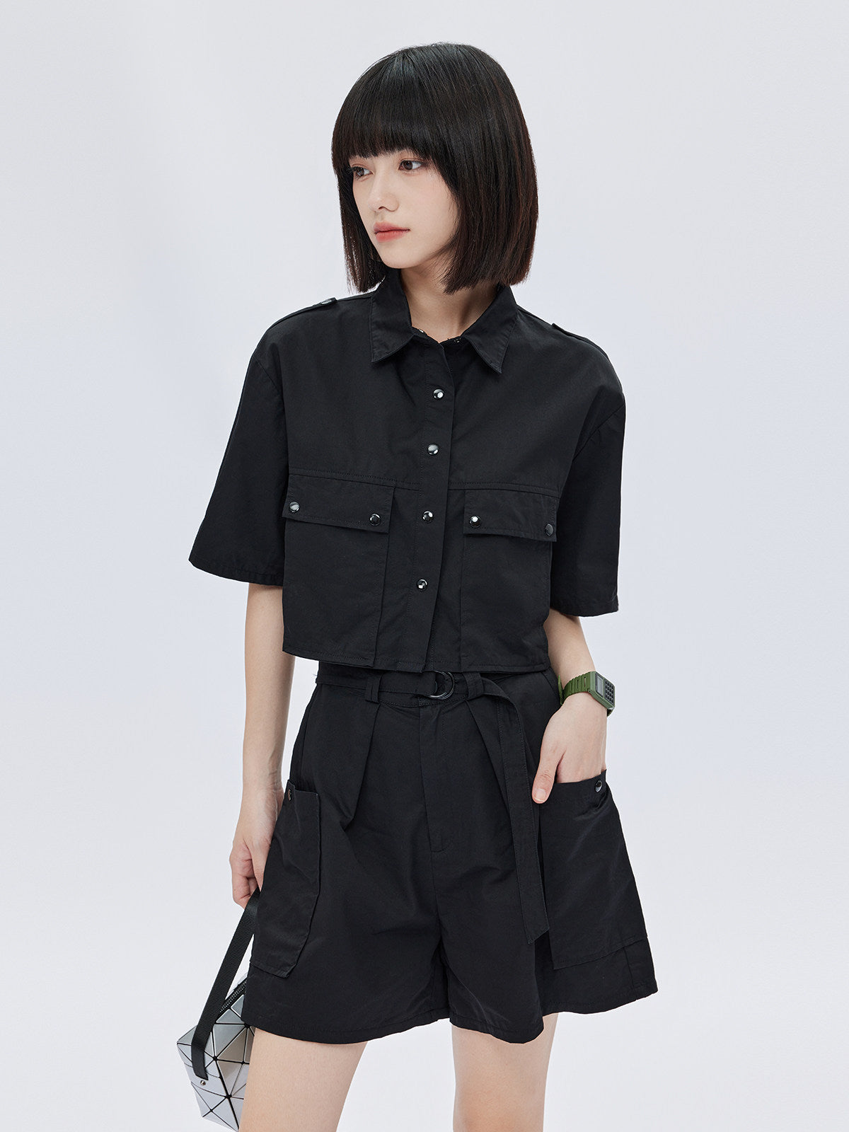Short Short-Sleeve Shirt SHN0027