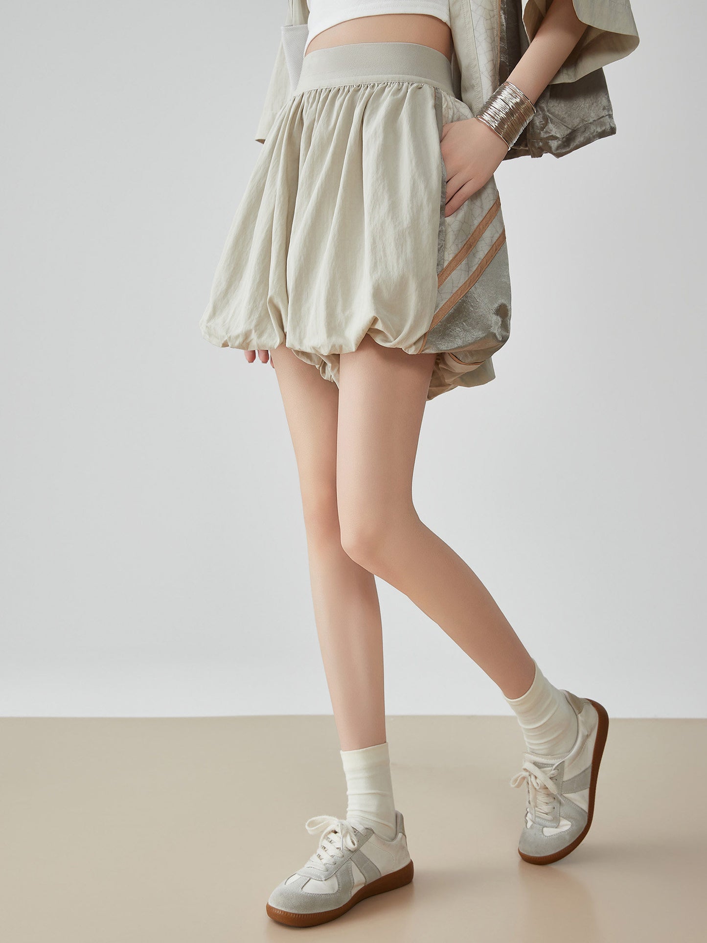 Line Short-Sleeve Jacket / Balloon Short Pants FER0060