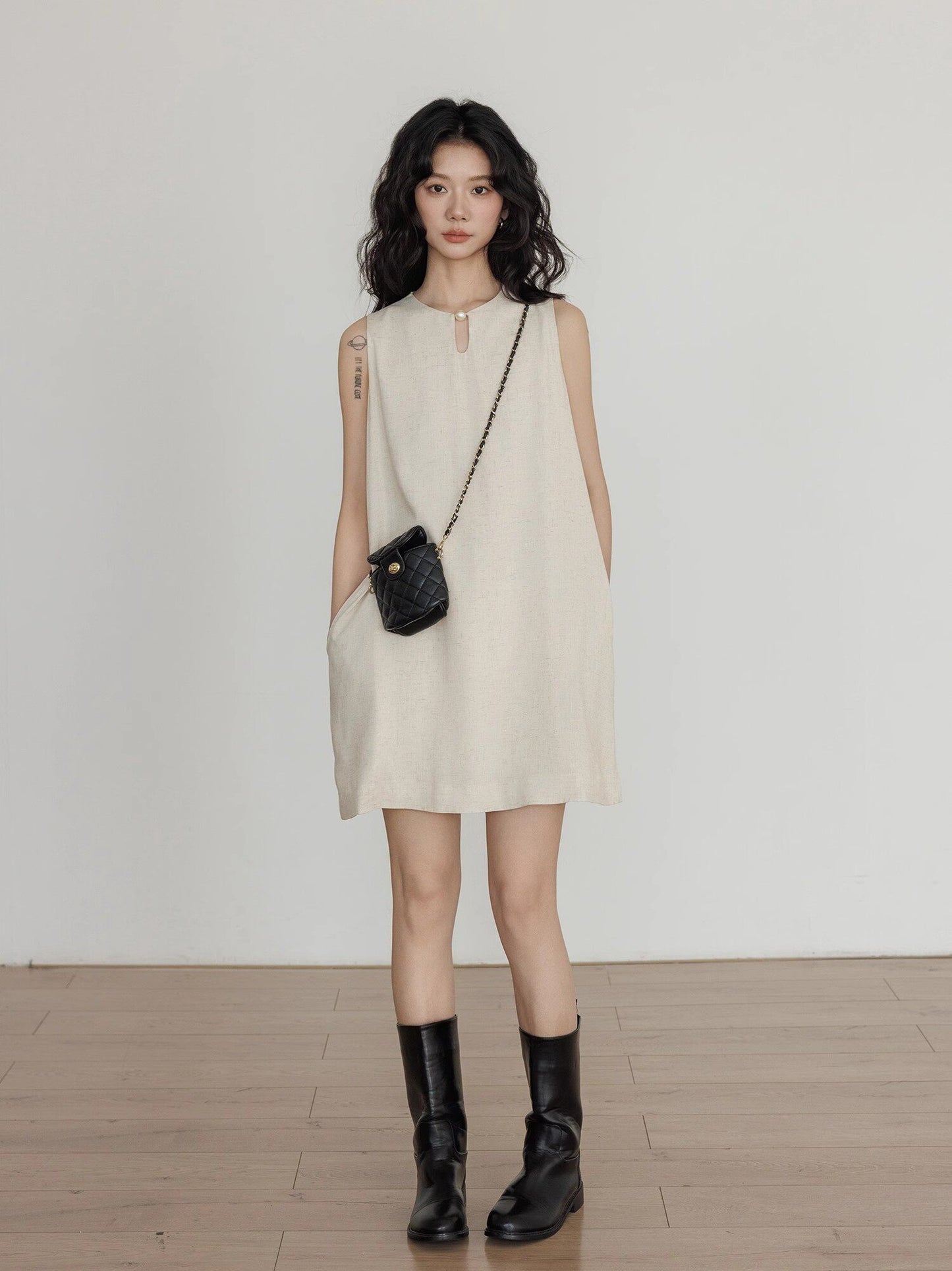 Sleeveless Tiered Mini Dress VAS0202