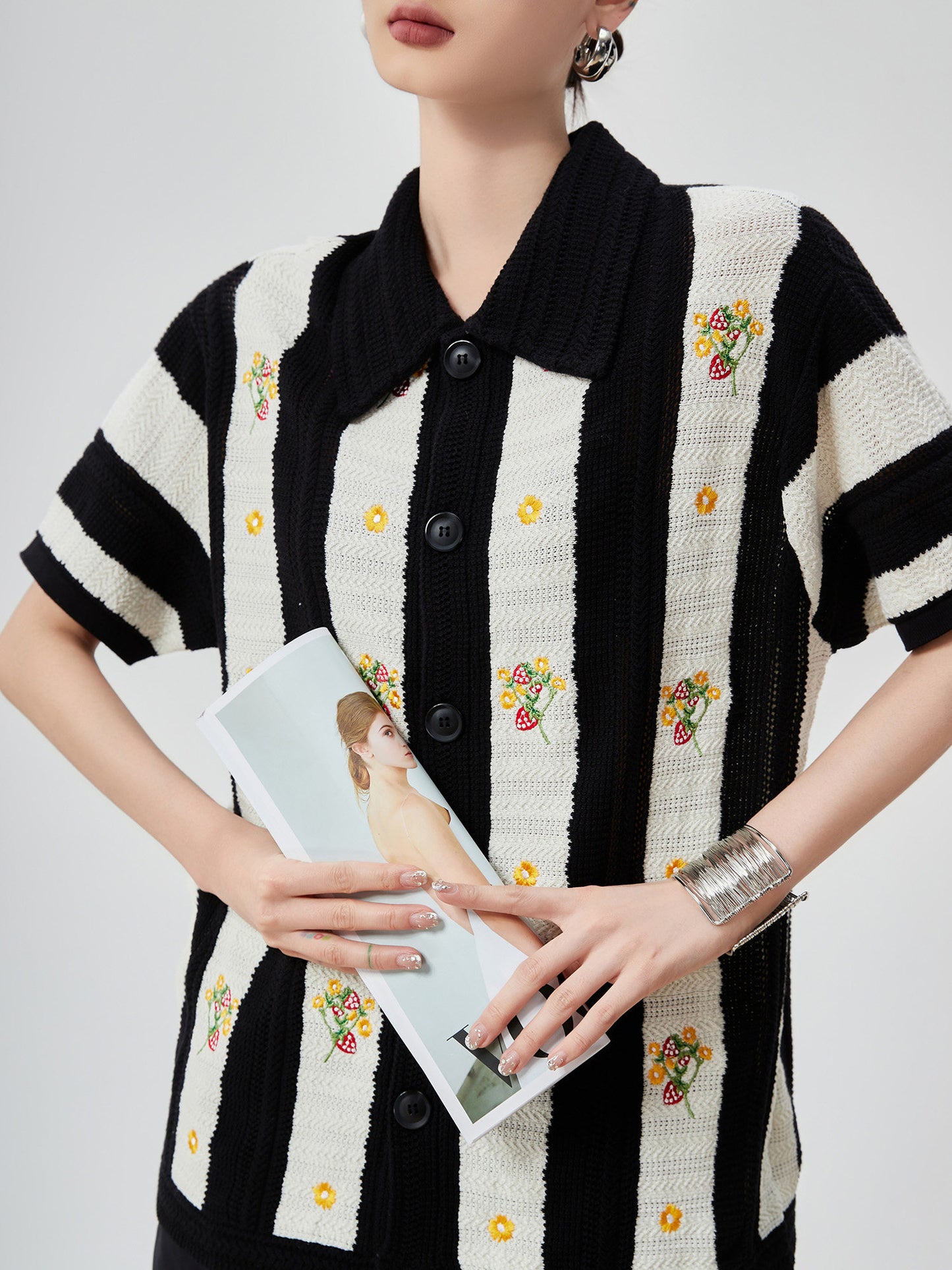 Retro Short-Sleeve Knit Shirt FER0145