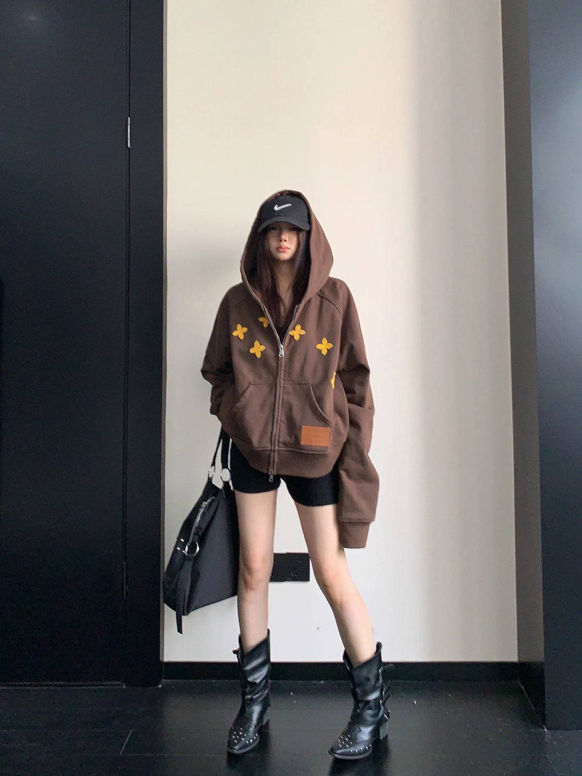 Patch Embroidered Distressed Hoodie  YLS1047